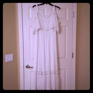 Ashley Nell Tipton dress